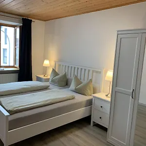 https://zum-zacherwirt.com-bavaria.com